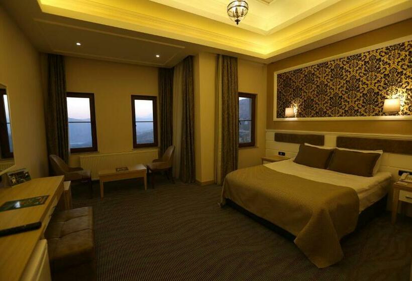Suite with lake view, Selcuklu Otel   Special Class