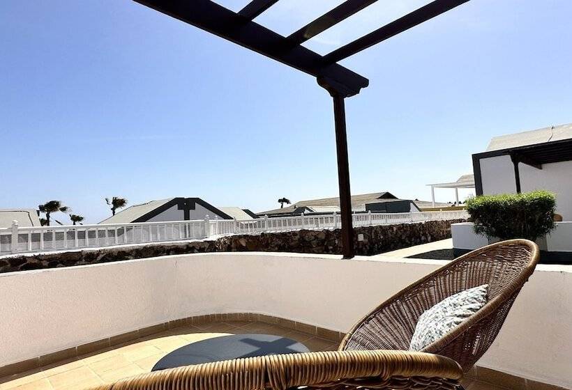 Апартаменты 1 Спальня, Caleta Dorada