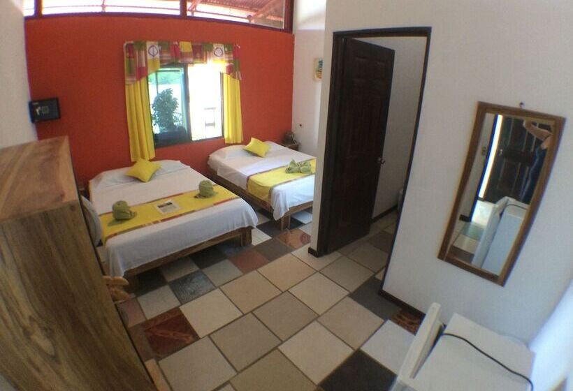 اتاق استاندارد چهار تخته, Sunset Rooms