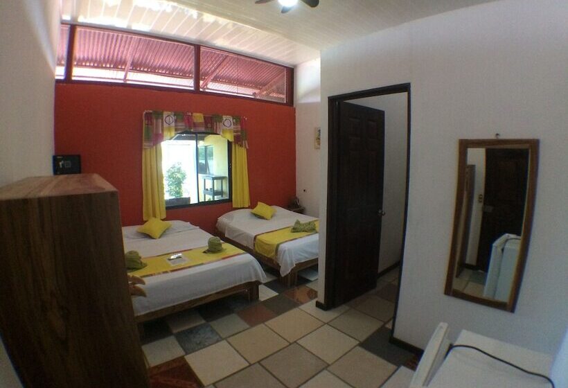 اتاق استاندارد چهار تخته, Sunset Rooms