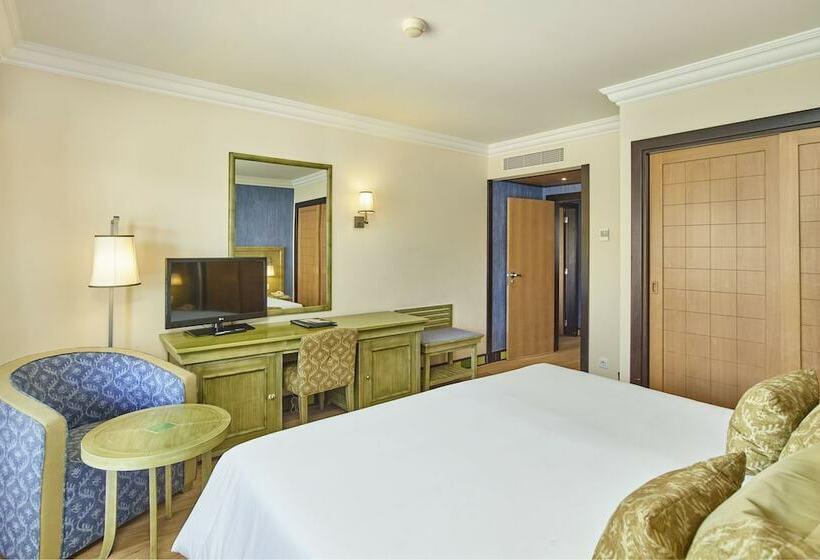 Suite Sea View, Grande Real Santa Eulalia Resort & Hotel Spa