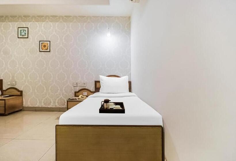 اتاق لوکس, Townhouse Taksonz
