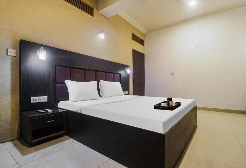 اتاق لوکس, Townhouse Taksonz