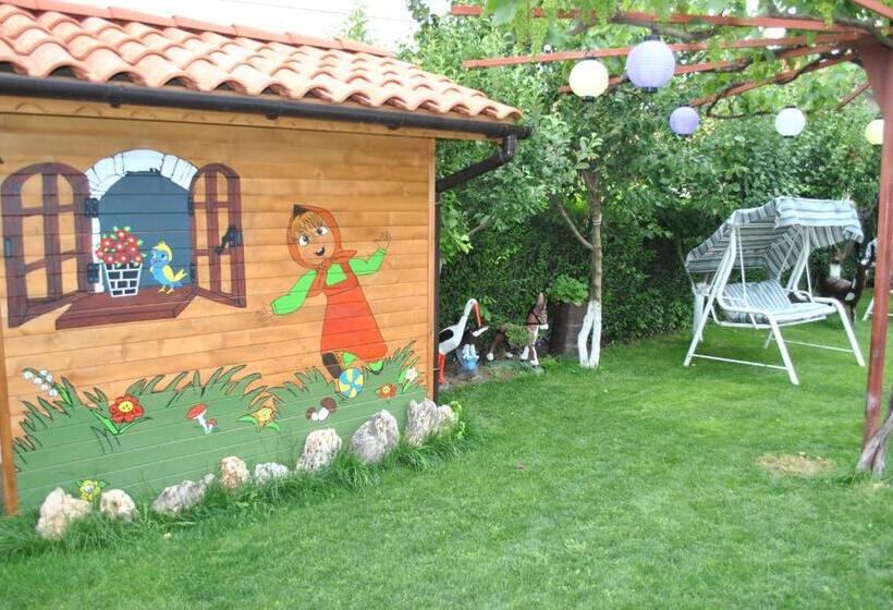 스탠다드 테라스 룸, Family Hotel Gradina