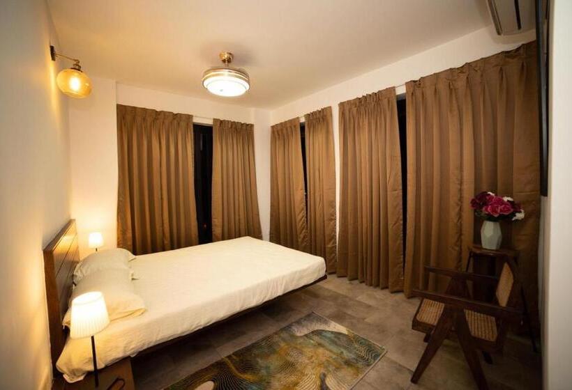 デラックスファミリールーム, Half Hotel, Calangute