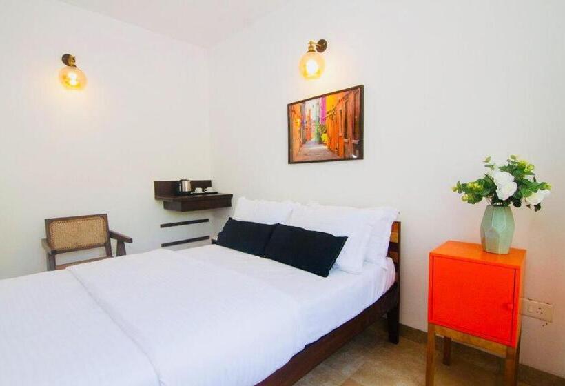 シングルデラックスルーム, Half Hotel, Calangute