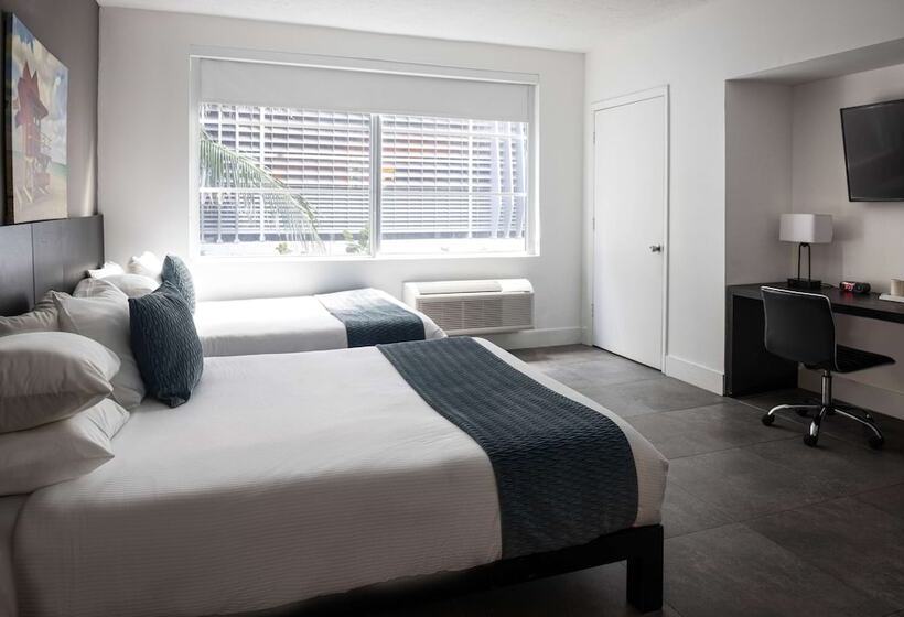 带2个双人床的标准工作室, Mb Hotel, Trademark Collection By Wyndham