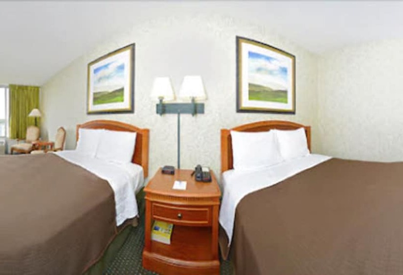 ２ダブルベッドのスタンダードルーム, Americas Best Value Inn Baltimore