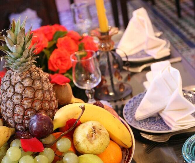 سوئیت راحتی, Riad   Dar Al Andalous