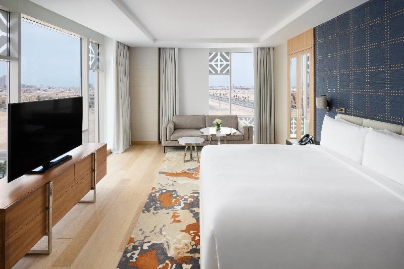 Люкс, Crowne Plaza   Jeddah Al Salam, An Ihg