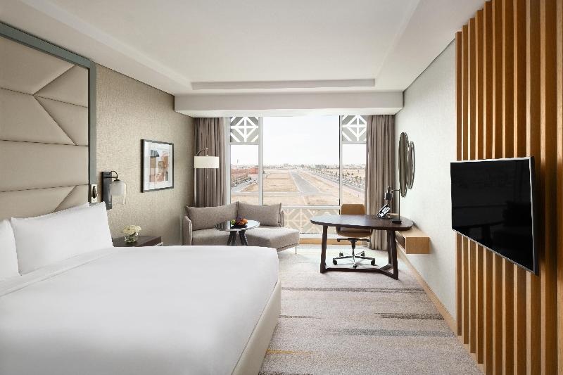Номер Клуб, Crowne Plaza   Jeddah Al Salam, An Ihg