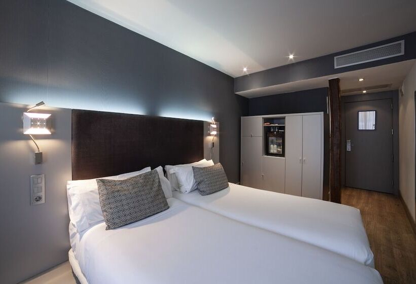 Номер Стандарт, Petit Palace Plaza Espana