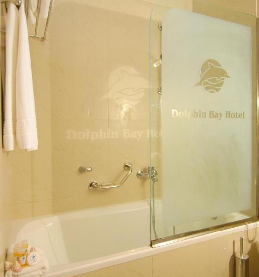 اتاق خانوادگی, Dolphin Bay Family Beach Resort