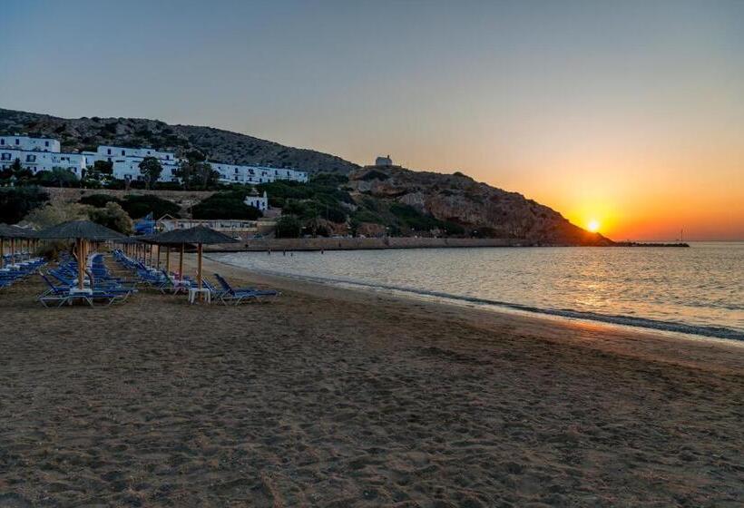 سوئیت 2 خوابه, Dolphin Bay Family Beach Resort
