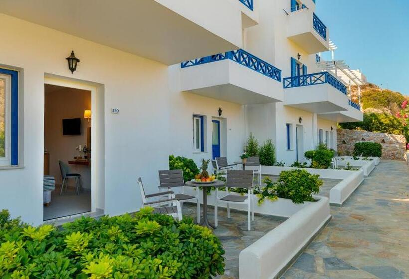 اتاق استاندارد اینتریور, Dolphin Bay Family Beach Resort