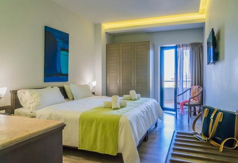 Номер Deluxe Вид на Город, Castello City