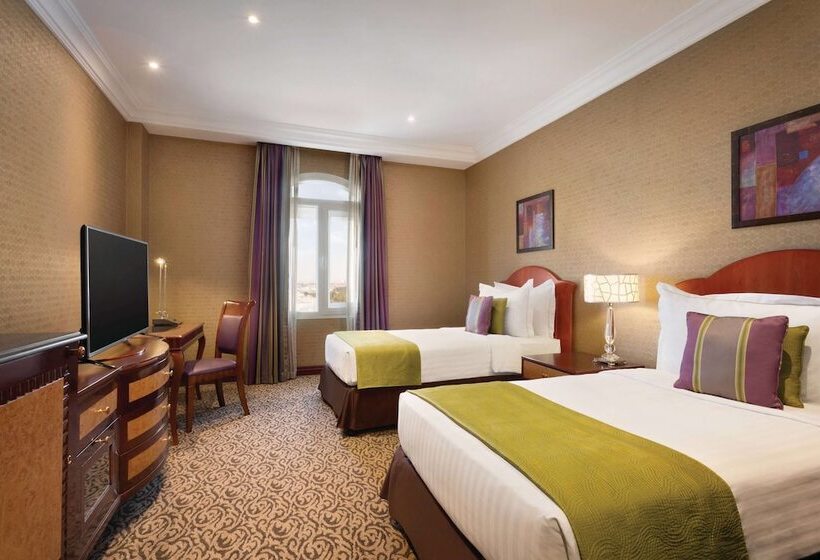 Deluxe Room, Grand Regency Doha, Trademark Collection By Wyndham