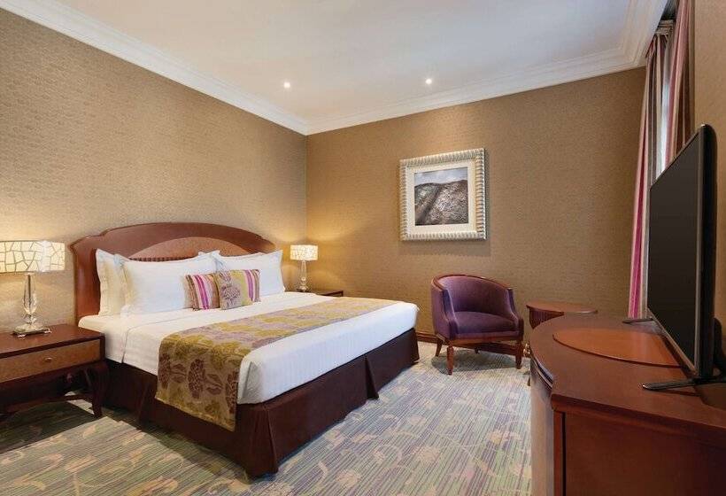 Junior Suite, Grand Regency Doha, Trademark Collection By Wyndham