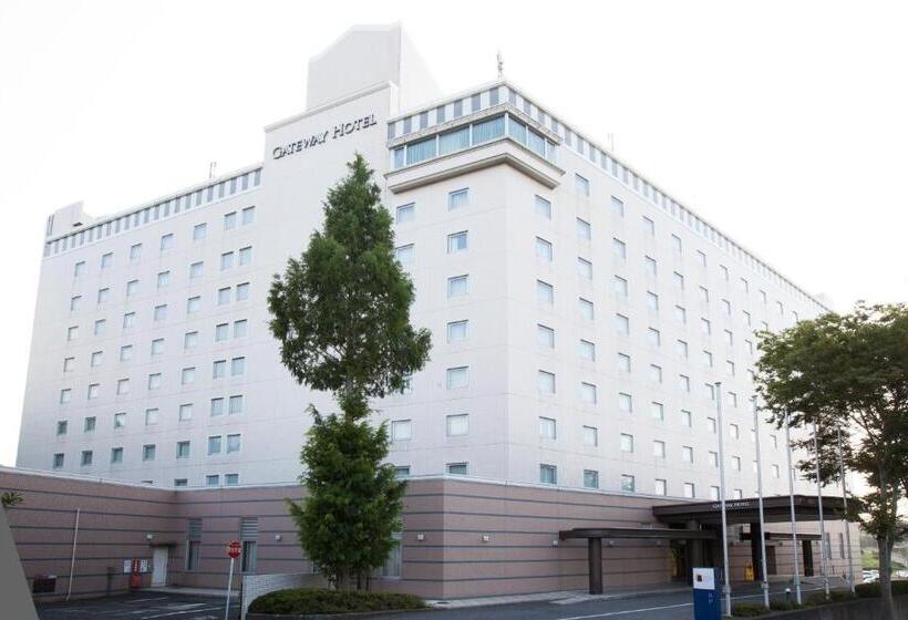Полулюкс, Narita Gateway