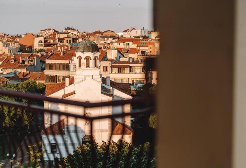 Номер Стандарт Вид на Парк, Saint George Hotel & Medical Spa