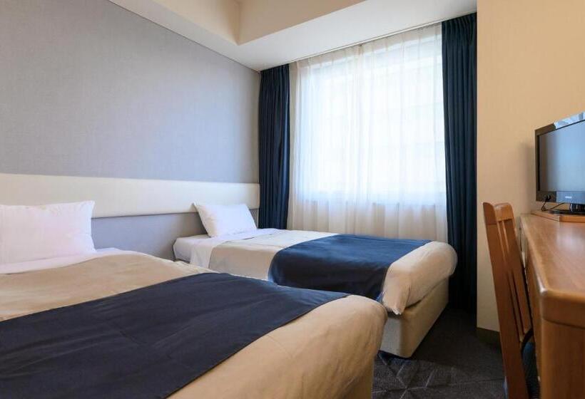 스탠다드 룸, Yokohama Sakuragicho Washington