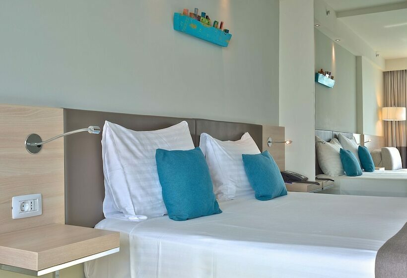 اتاق سوپریور با بالکن, Park Plaza Belvedere Medulin