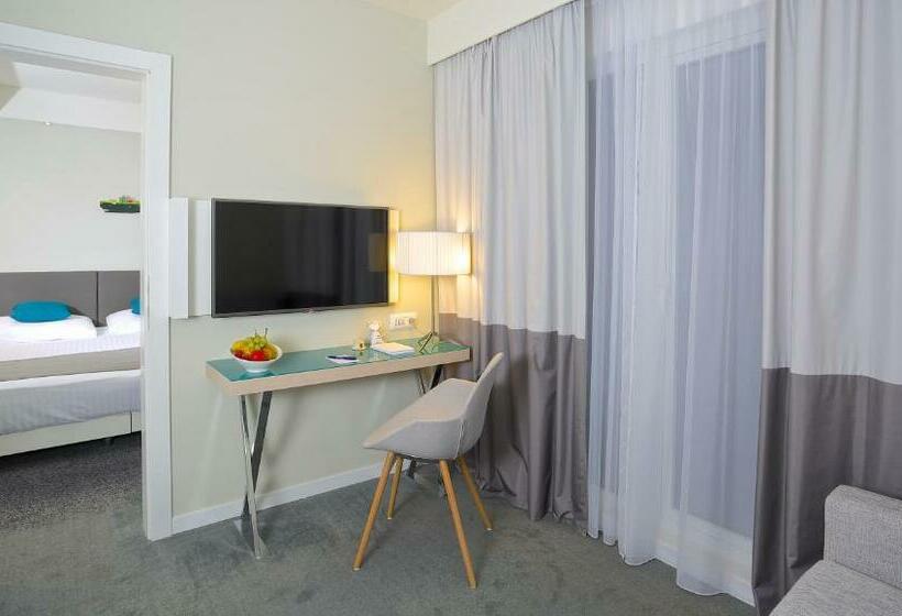 سوئیت با بالکن, Park Plaza Belvedere Medulin