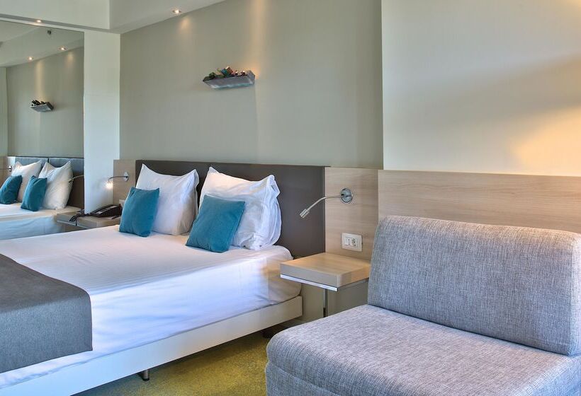 اتاق سوپریور با بالکن, Park Plaza Belvedere Medulin