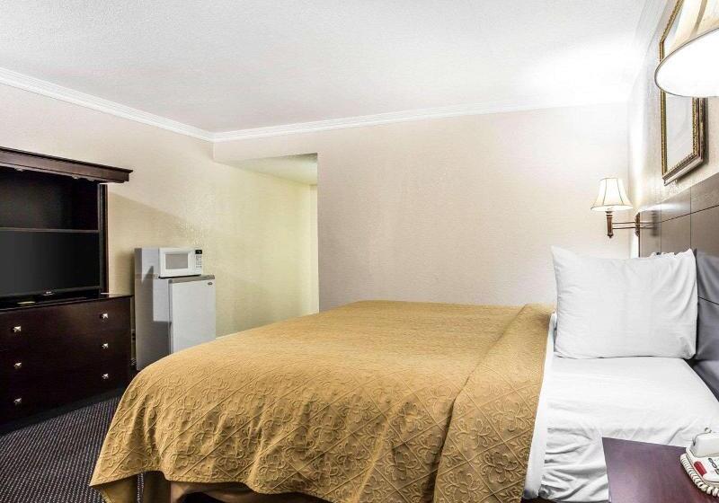 Полулюкс, Grand Hotel Castrocaro Longlife Formula