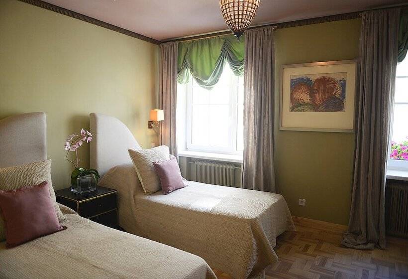 اتاق استاندارد, Vozdvyzhensky Boutique