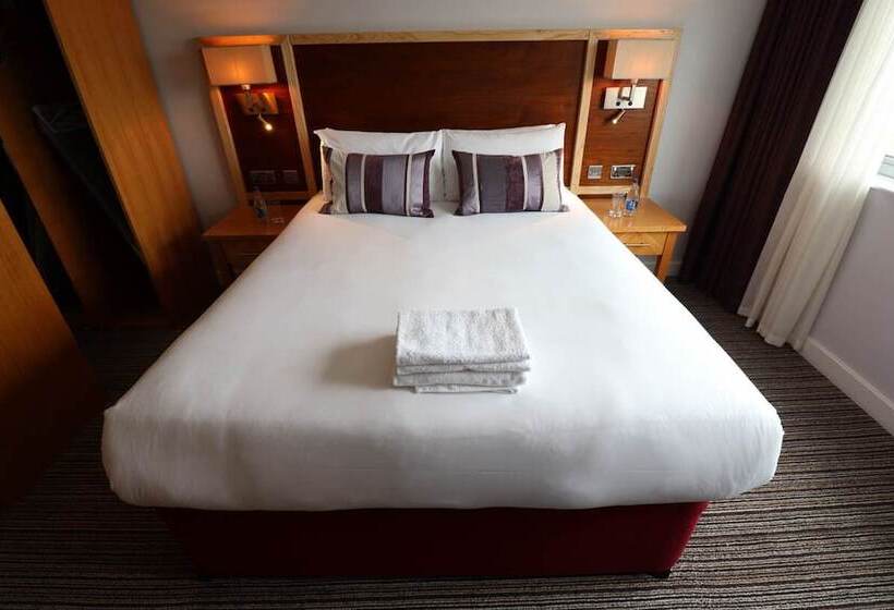 اتاق استاندارد, Aspect Hotel Park West