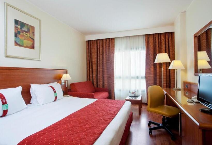 اتاق پرمیوم, Holiday Inn Cagliari, An Ihg