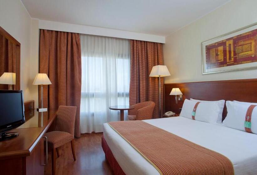 اتاق استاندارد, Holiday Inn Cagliari, An Ihg