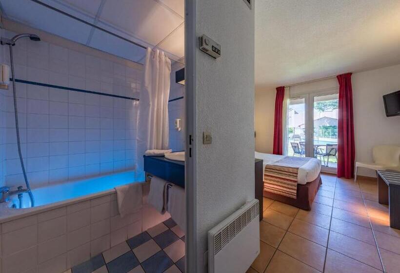 اتاق استاندارد با تراس, Artemia Hôtel