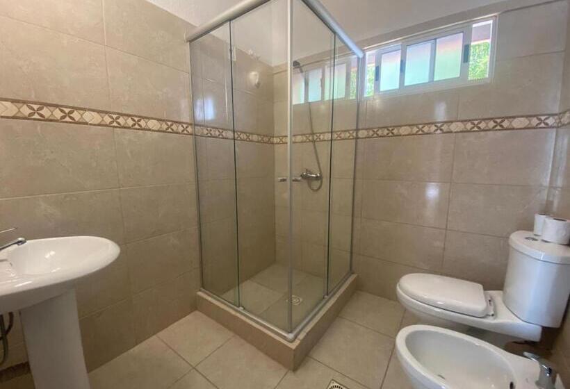 اتاق استاندارد, Select