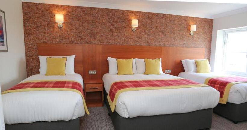 Четырехместный Номер Стандарт, The Beaches Hotel And Spa