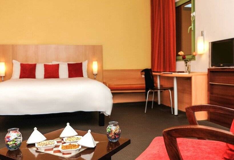 سوئیت جونیور با چشم‌انداز کوهستان, Ibis Marrakech Palmeraie