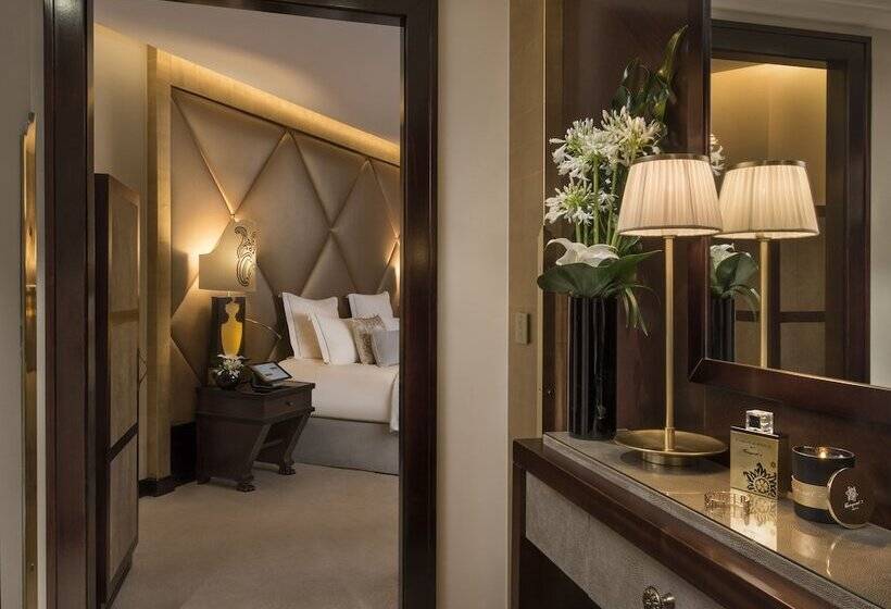 اتاق لوکس, Hôtel Barrière Fouquet S Paris