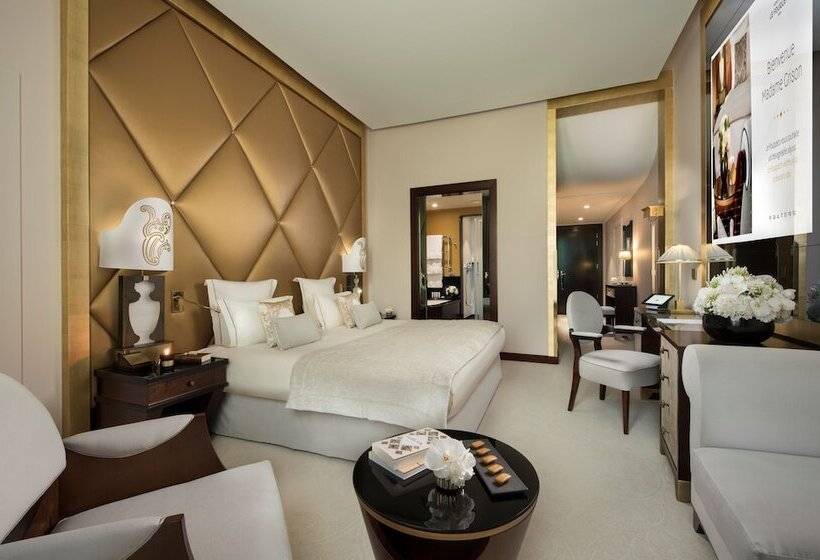 اتاق پرستیژ, Hôtel Barrière Fouquet S Paris