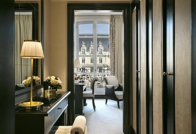 سوییت پرستیژ, Hôtel Barrière Fouquet S Paris