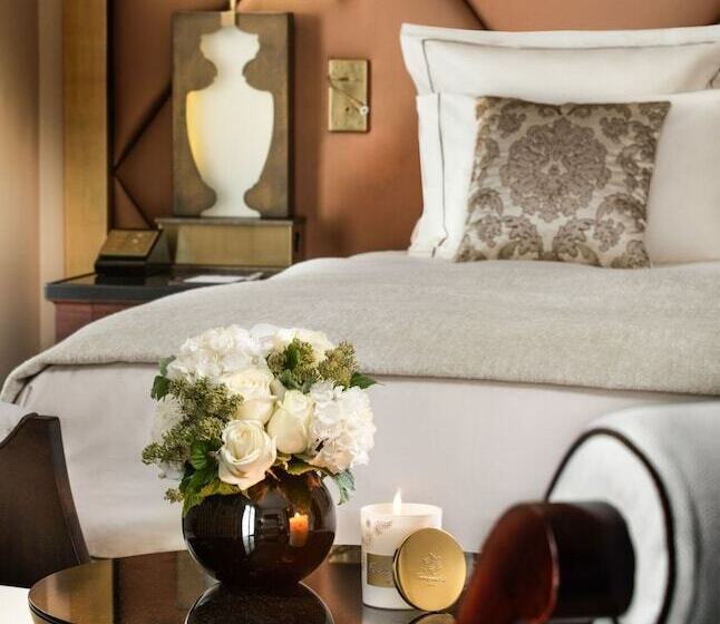سوییت جونیور لوکس, Hôtel Barrière Fouquet S Paris