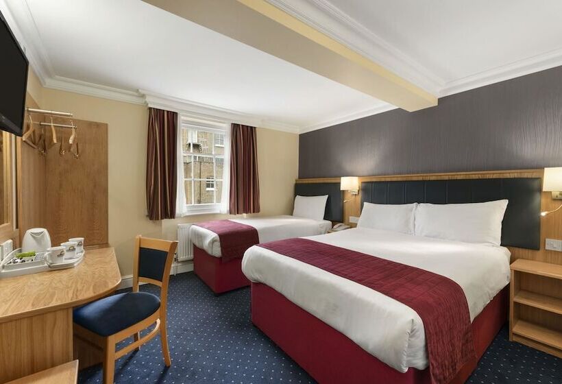 Номер Стандарт Трехместный, Days Inn Hyde Park