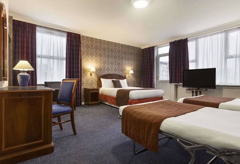 اتاق استاندارد, Ramada By Wyndham Crawley Gatwick