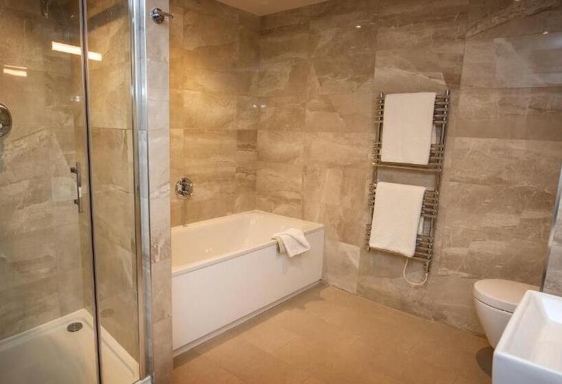 اتاق استاندارد با چشم‌انداز دریا, The Quay Hotel And Spa