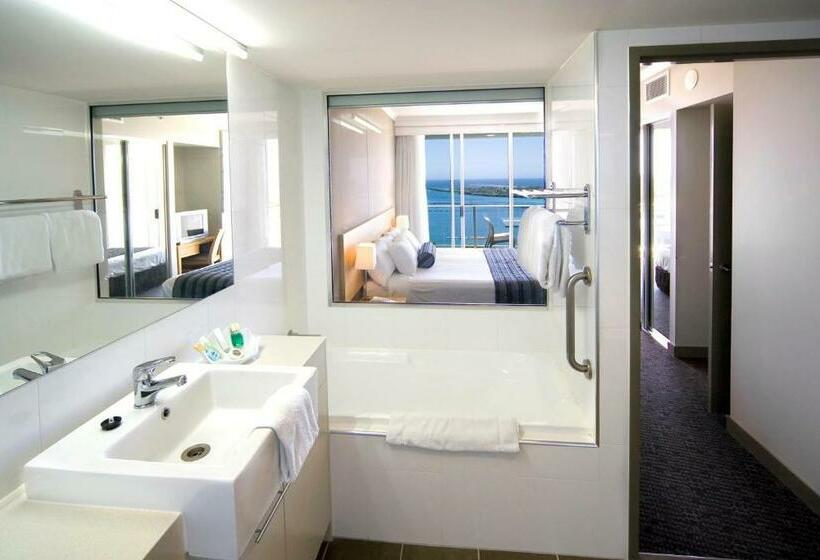 Апартаменты 1 Спальня, Mantra Twin Towns