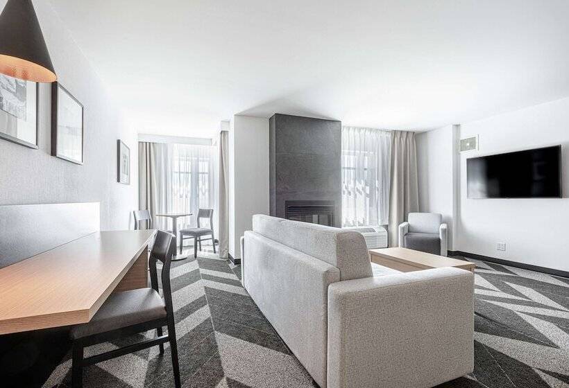 سوییت, Doubletree By Hilton Quebec Resort
