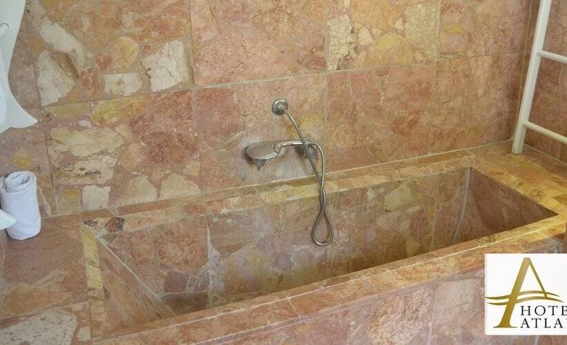 اتاق استاندارد, Atlantis