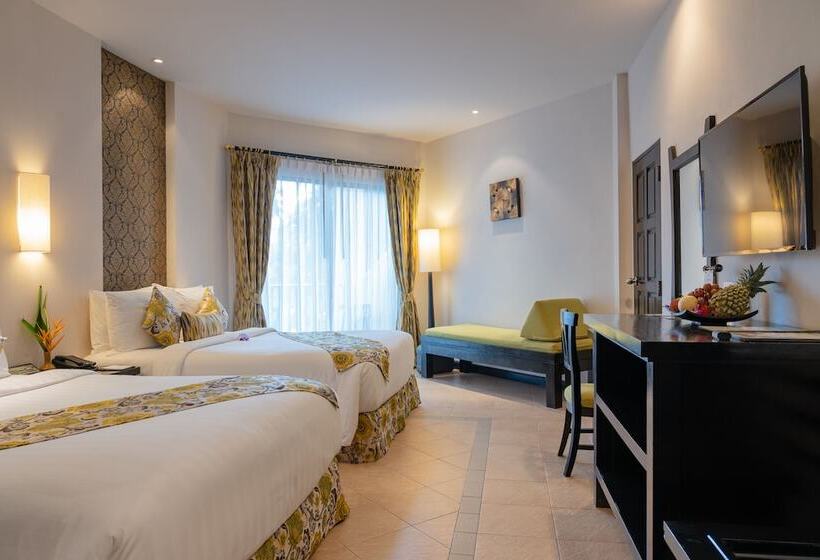 4인용 수피리어 룸, Horizon Karon Beach Resort & Spa