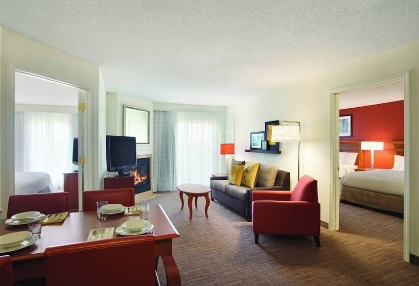 스위트, Residence Inn Joplin