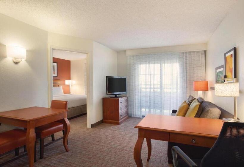 غرفة قياسية سرير كينج, Residence Inn Joplin